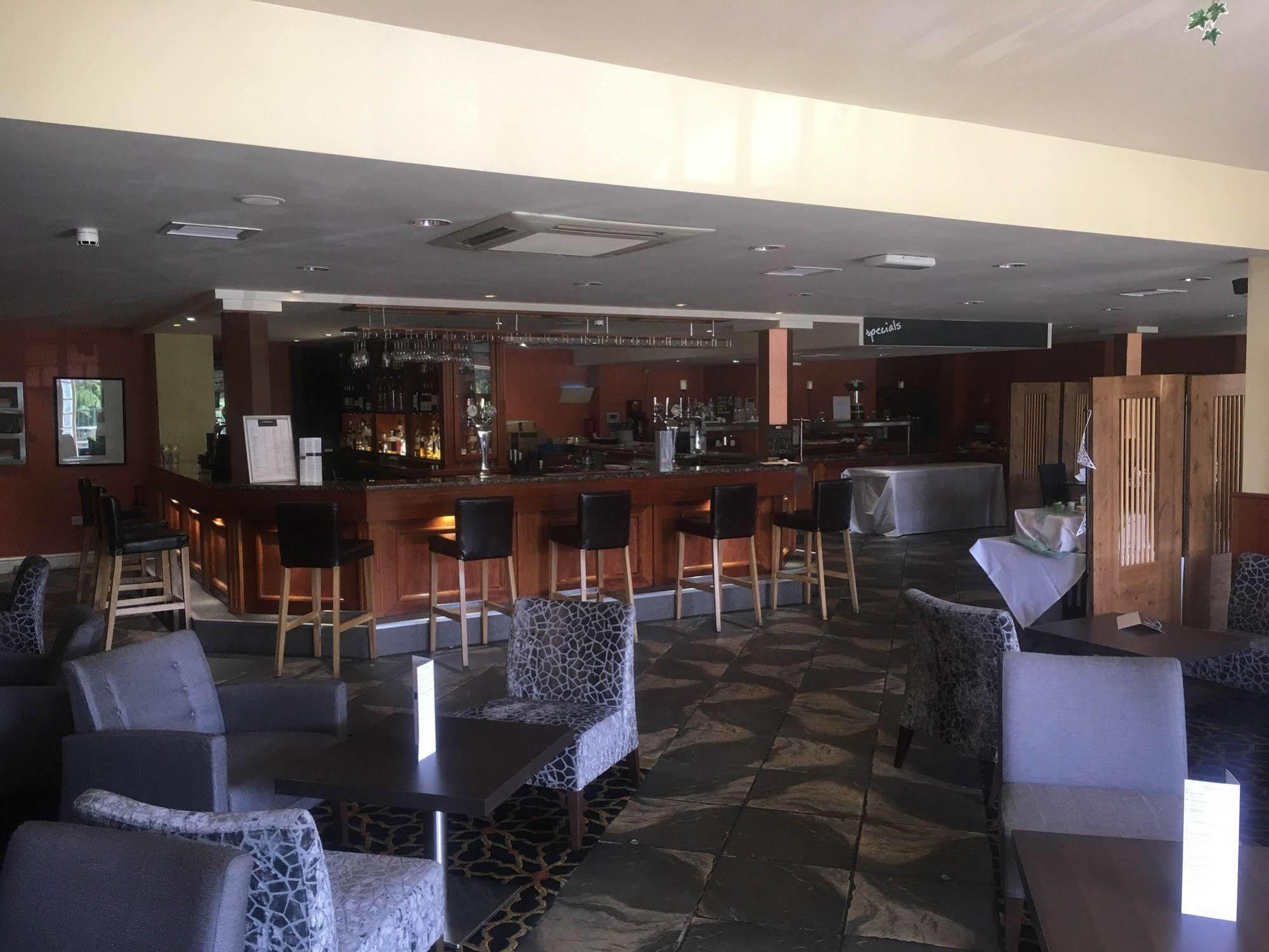 Gomersal Park Hotel & Dream Spa Exterior photo